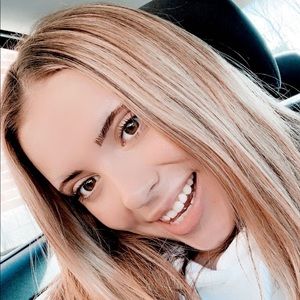 Meet your Posher, Calli